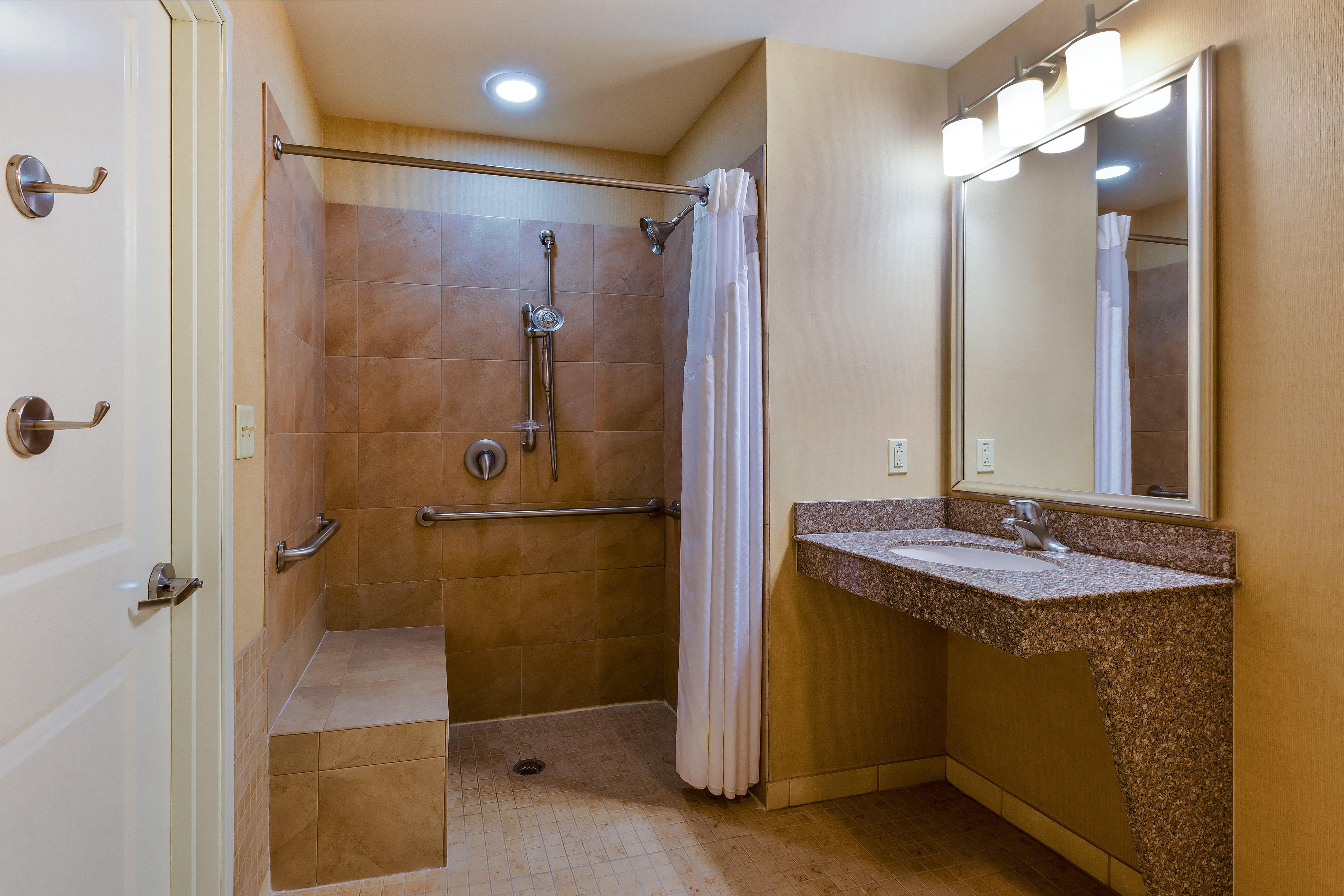 Holiday Inn Express And Suites Alpine By Ihg Eksteriør billede