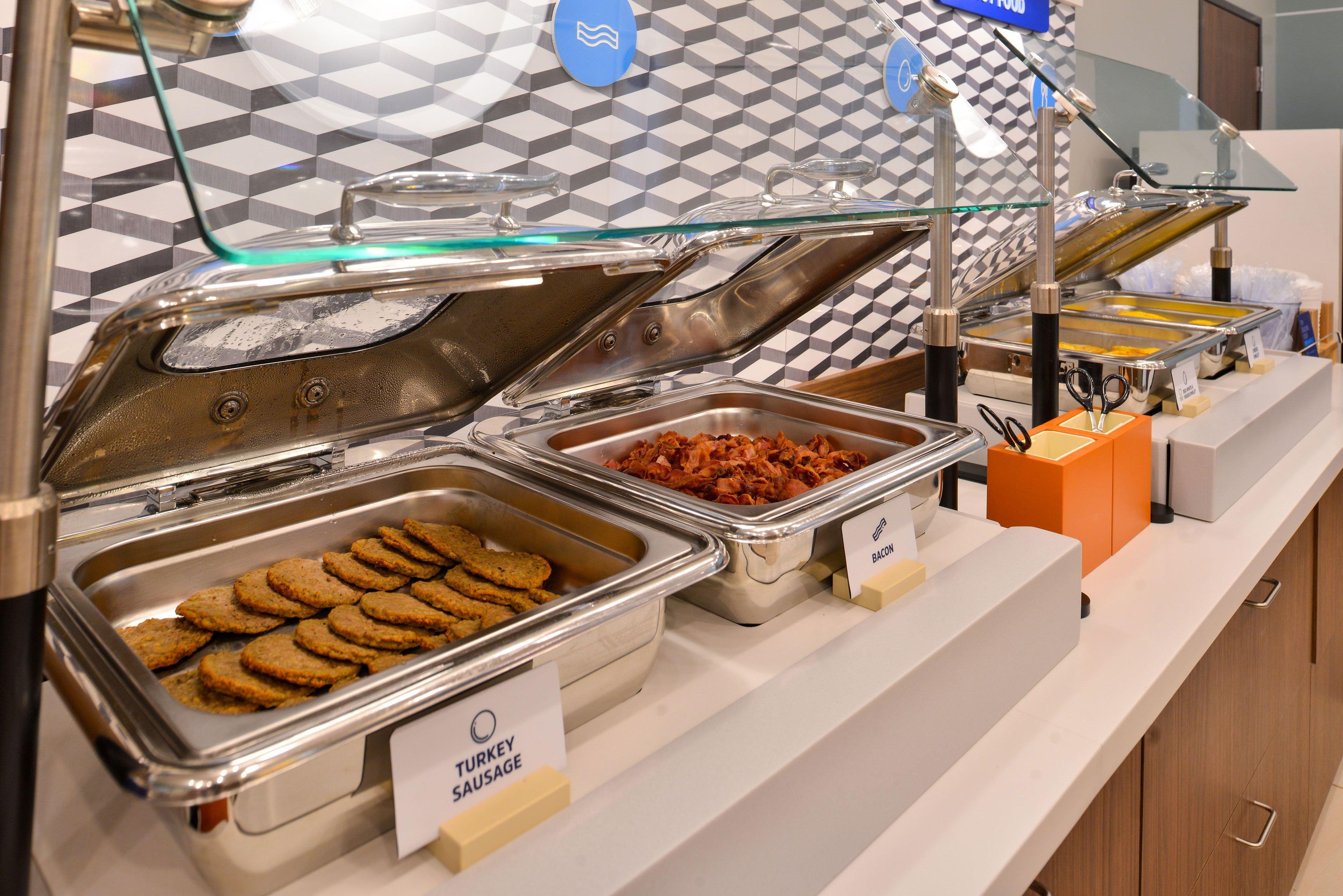 Holiday Inn Express And Suites Alpine By Ihg Eksteriør billede