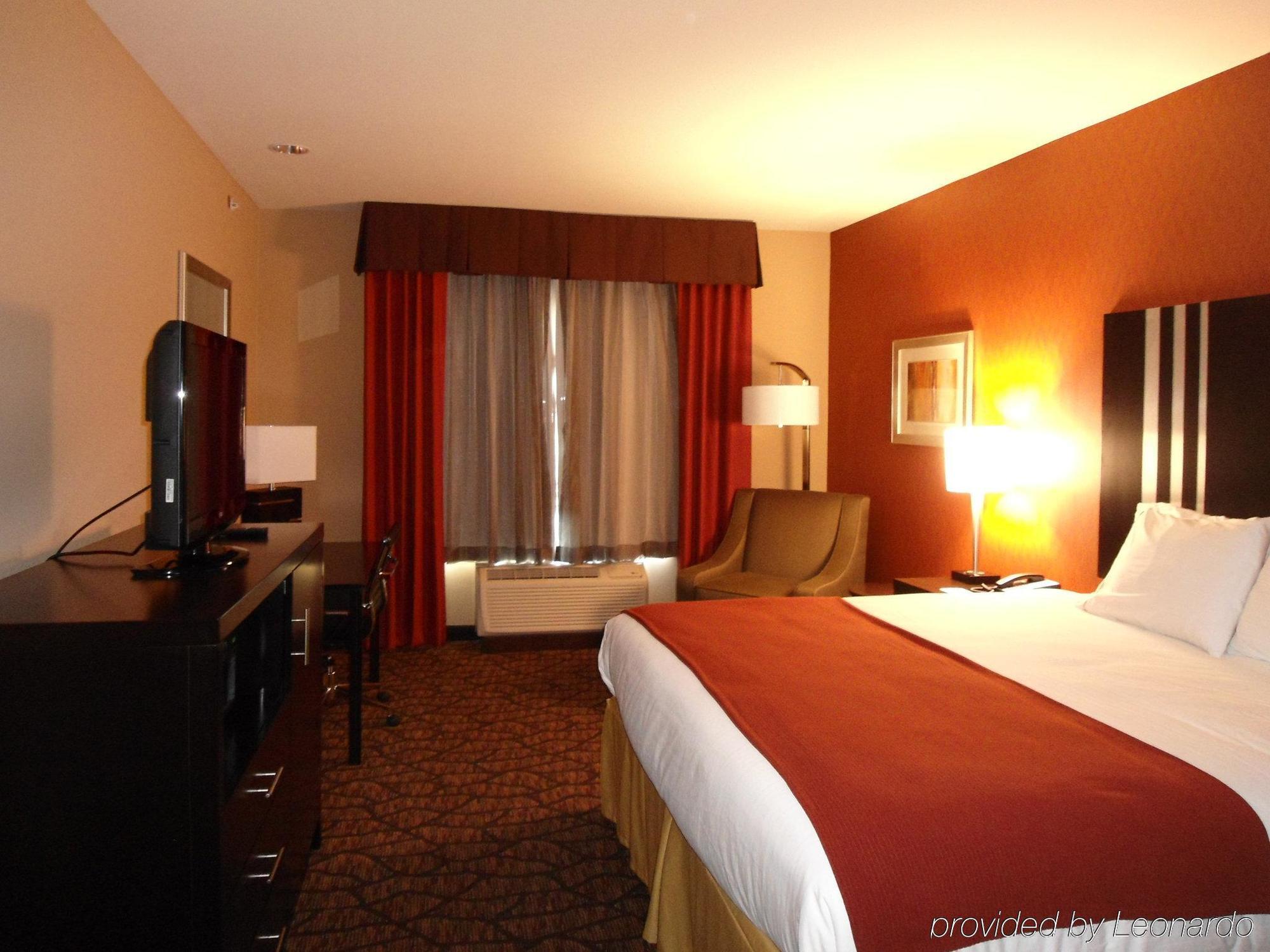 Holiday Inn Express And Suites Alpine By Ihg Værelse billede